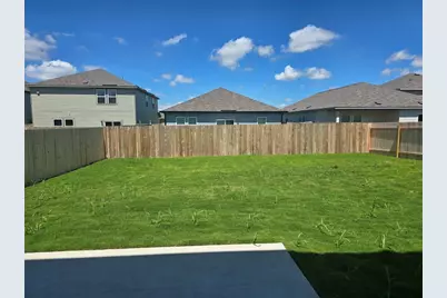 121 Blazilmar Lane, Taylor, TX 76574 - Photo 22