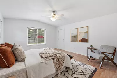 409 Wilmes Drive, Austin, TX 78752 - Photo 14