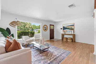 409 Wilmes Drive, Austin, TX 78752 - Photo 4