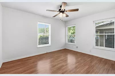 409 Wilmes Drive, Austin, TX 78752 - Photo 18