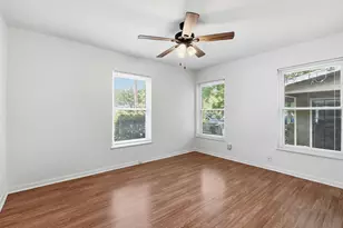 409 Wilmes Dr, Austin, TX 78752 - Photo 18
