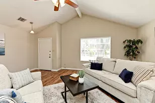 8300 Dixon Dr, Austin, TX 78745 - Photo 4