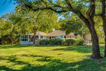 111 N Showhorse Drive, Liberty Hill, TX 78642 - Photo 24