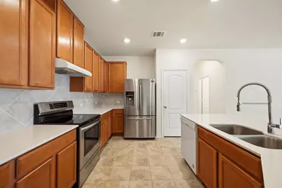 2008 Fretboard Street, Round Rock, TX 78664 - Photo 8
