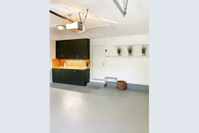 1304 Loma Drive, Austin, TX 78741 - Photo 22