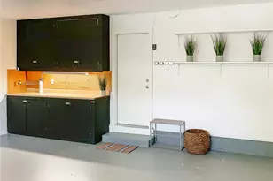 1304 Loma Dr, Austin, TX 78741 - Photo 22