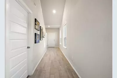 408 Black Opal Drive, Jarrell, TX 76537 - Photo 6
