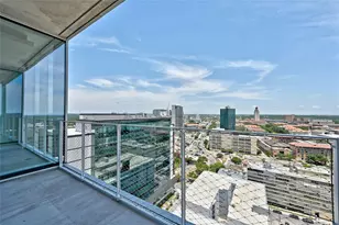 313 W 17th St, Austin, TX 78701 - Photo 16
