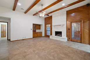 121 Champions Dr, Rockdale, TX 76567 - Photo 6
