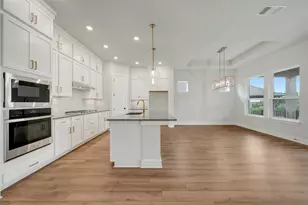 1143 Rusty Blackhaw Trl, San Marcos, TX 78666 - Photo 10