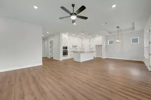 1143 Rusty Blackhaw Trl, San Marcos, TX 78666 - Photo 16