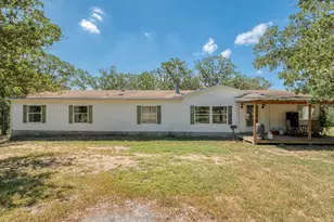 229 Green Mountain Dr, Cedar Creek, TX 78612 - Photo 8