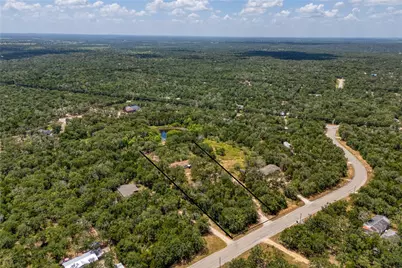 229 Green Mountain Drive, Cedar Creek, TX 78612 - Photo 36