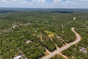 229 Green Mountain Dr, Cedar Creek, TX 78612 - Photo 36