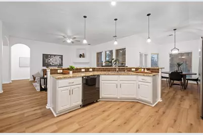 545 Manchester Lane, Austin, TX 78737 - Photo 8
