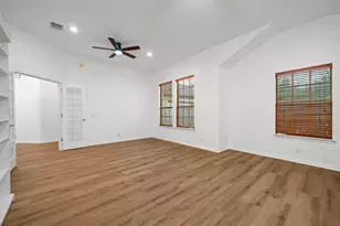 545 Manchester Ln, Austin, TX 78737 - Photo 4
