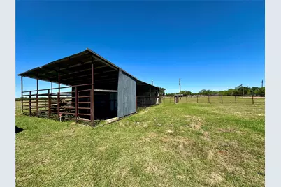 924 Hwy 95 S, Smithville, TX 78957 - Photo 8