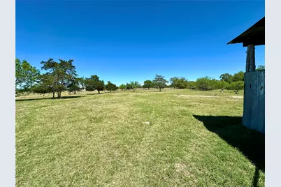 924 Hwy 95 S, Smithville, TX 78957 - Photo 18