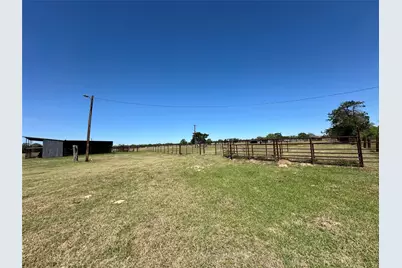 924 Hwy 95 S, Smithville, TX 78957 - Photo 10