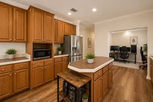 260 Dickerson Ln, Elgin, TX 78621 - Photo 12