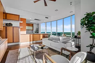 360 Nueces St, Austin, TX 78701 - Photo 2