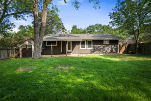 8306 Seminary Ridge Dr, Austin, TX 78745 - Photo 20