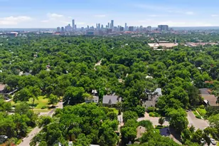 206 E 43rd St, Austin, TX 78751 - Photo 28