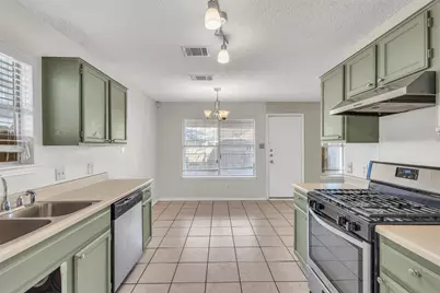 12922 Marimba Trail, Austin, TX 78729 - Photo 8