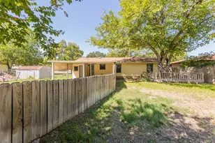 1204 Barbara Dr, San Marcos, TX 78666 - Photo 32