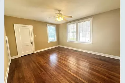 3210 Hemphill Park #B, Austin, TX 78705 - Photo 10