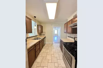 3210 Hemphill Park #B, Austin, TX 78705 - Photo 4