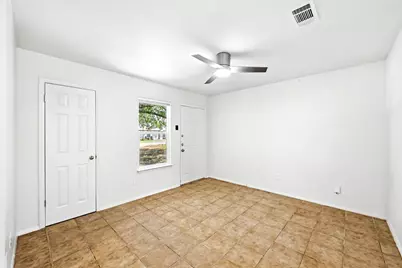 910 Bret Lane #A, Austin, TX 78721 - Photo 4