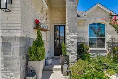 972 Leaning Oak Lane, Georgetown, TX 78628 - Photo 2