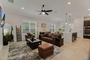 972 Leaning Oak Ln, Georgetown, TX 78628 - Photo 4