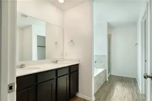 1007 Wolseley Cv, Hutto, TX 78634 - Photo 10