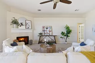 609 Indian Run Dr, Pflugerville, TX 78660 - Photo 36