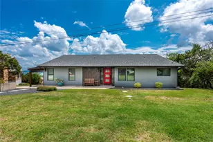 8614 Tip Top Dr, Jonestown, TX 78645 - Photo 4