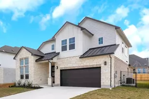 208 Medallion St, Liberty Hill, TX 78642 - Photo 2