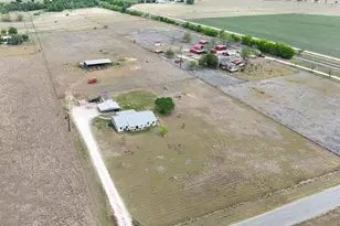 851 County Road 454 Rd, Taylor, TX 76574 - Photo 38