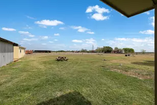 851 County Road 454 Rd, Taylor, TX 76574 - Photo 30