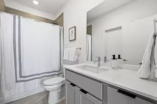 814 N Bluff Dr, Austin, TX 78745 - Photo 20