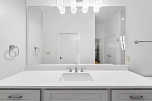 1900 Barton Springs Rd, Austin, TX 78704 - Photo 20