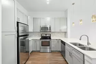 1900 Barton Springs Rd, Austin, TX 78704 - Photo 2