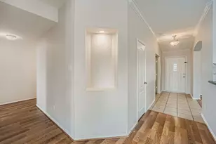 302 Floating Leaf Dr, Hutto, TX 78634 - Photo 4