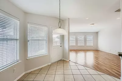 302 Floating Leaf Drive, Hutto, TX 78634 - Photo 14