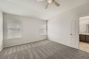 302 Floating Leaf Dr, Hutto, TX 78634 - Photo 16