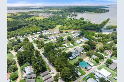 9649 Warm Spring, Willis, TX 77318 - Photo 28