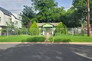 1104 Brass St, Austin, TX 78702 - Photo 1