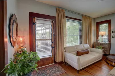 1903 S Austin Avenue, Georgetown, TX 78626 - Photo 12