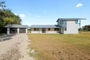 1802 Man O War Dr, Del Valle, TX 78617 - Photo 30